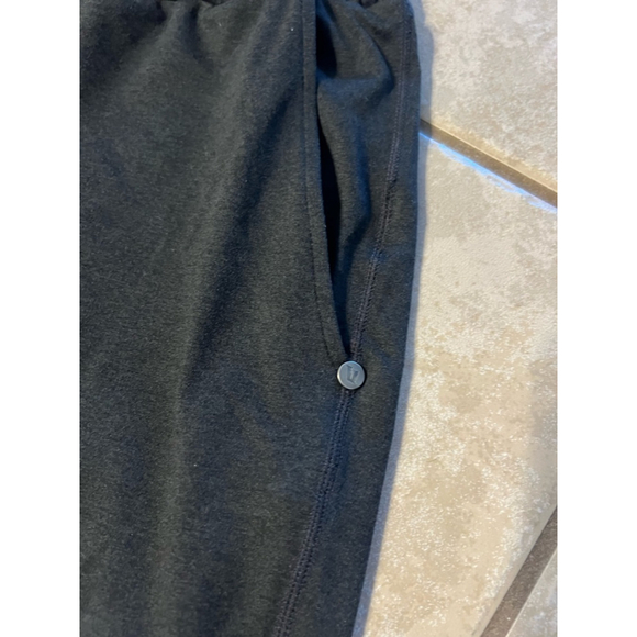 Men's Vuori Charcoal Gray Ponto Performance Pants Size XL - Picture 3 of 7